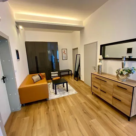 Apartman Sogni D'oro Apartment