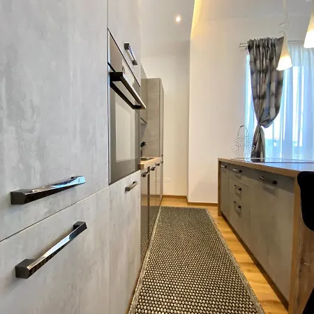 Apartment Apartman Sogni D'oro