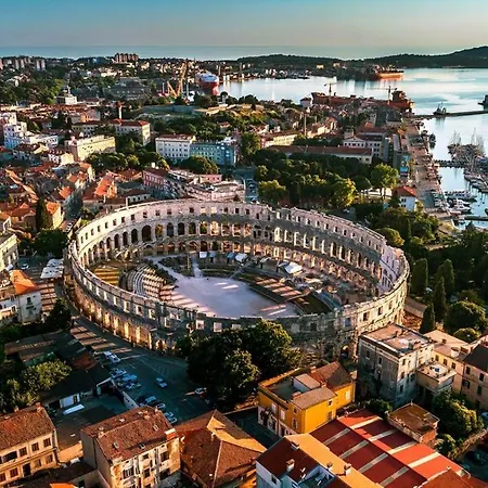 Apartman Sogni D'oro Apartment Pula